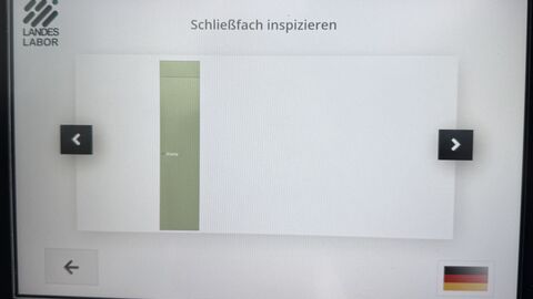 Fachauswahl über das Display am Probenautomates
